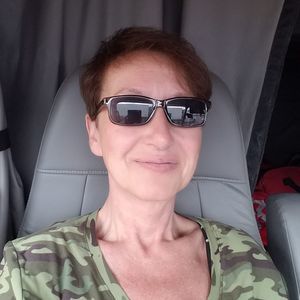 Meet your Posher, Pamela